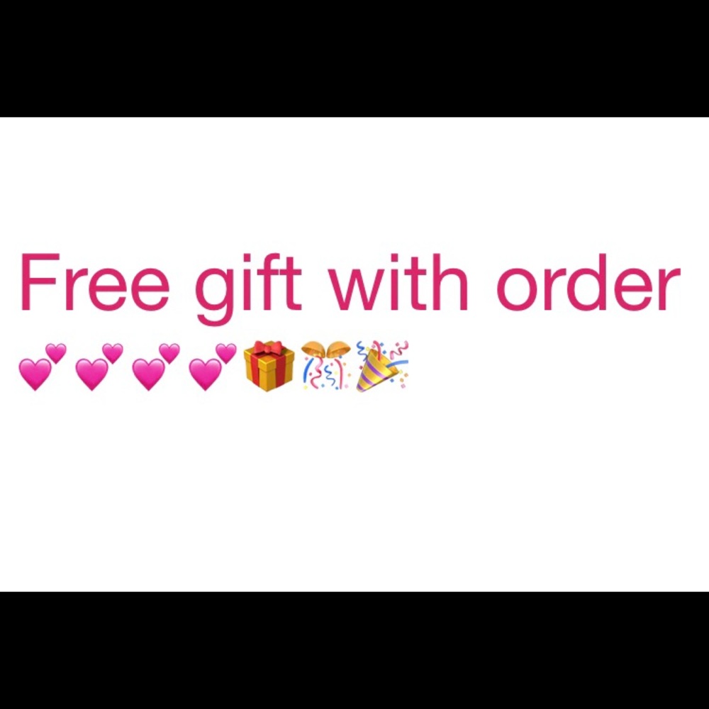 Free gift with a purchase of your choice!🛍🎁🎉